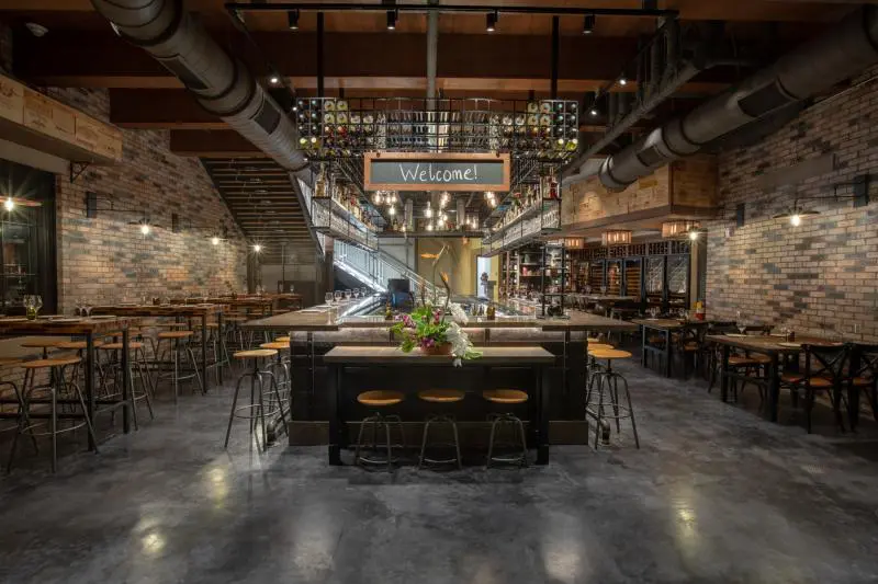 Wine bar George