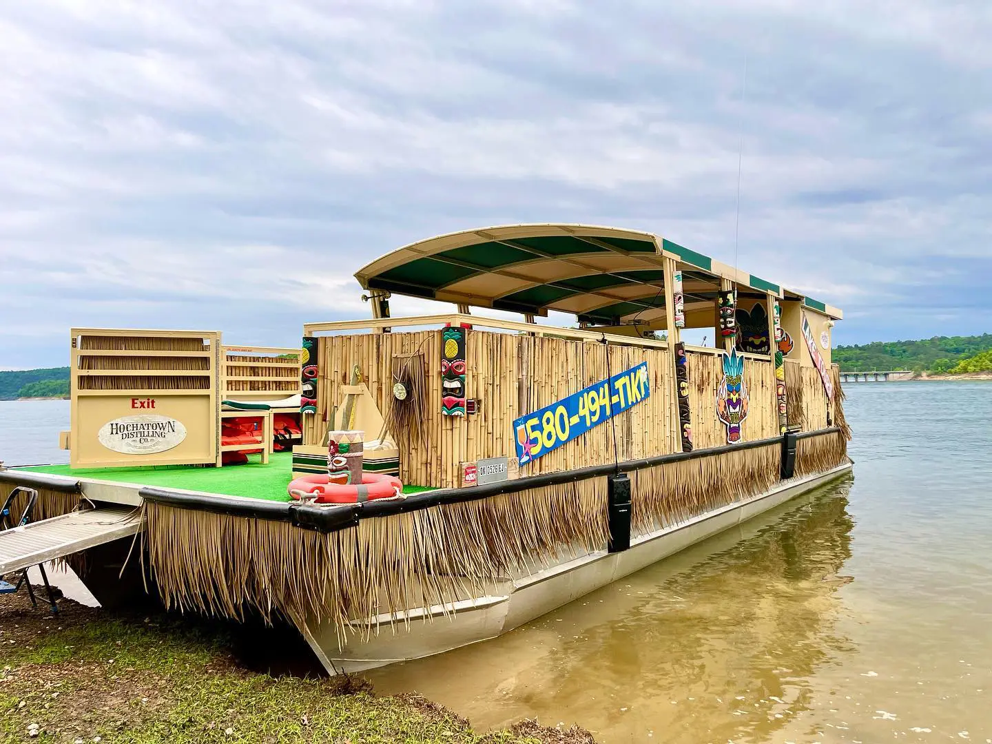 tiki boat tour