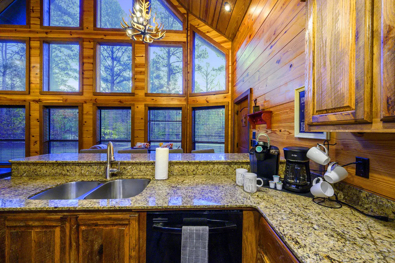 65934 209314 TkECqjr42XsROD1g7FTZO1agvcjDY3XyUS8i hiGZ6I 654cfbd19c4ee.jpg