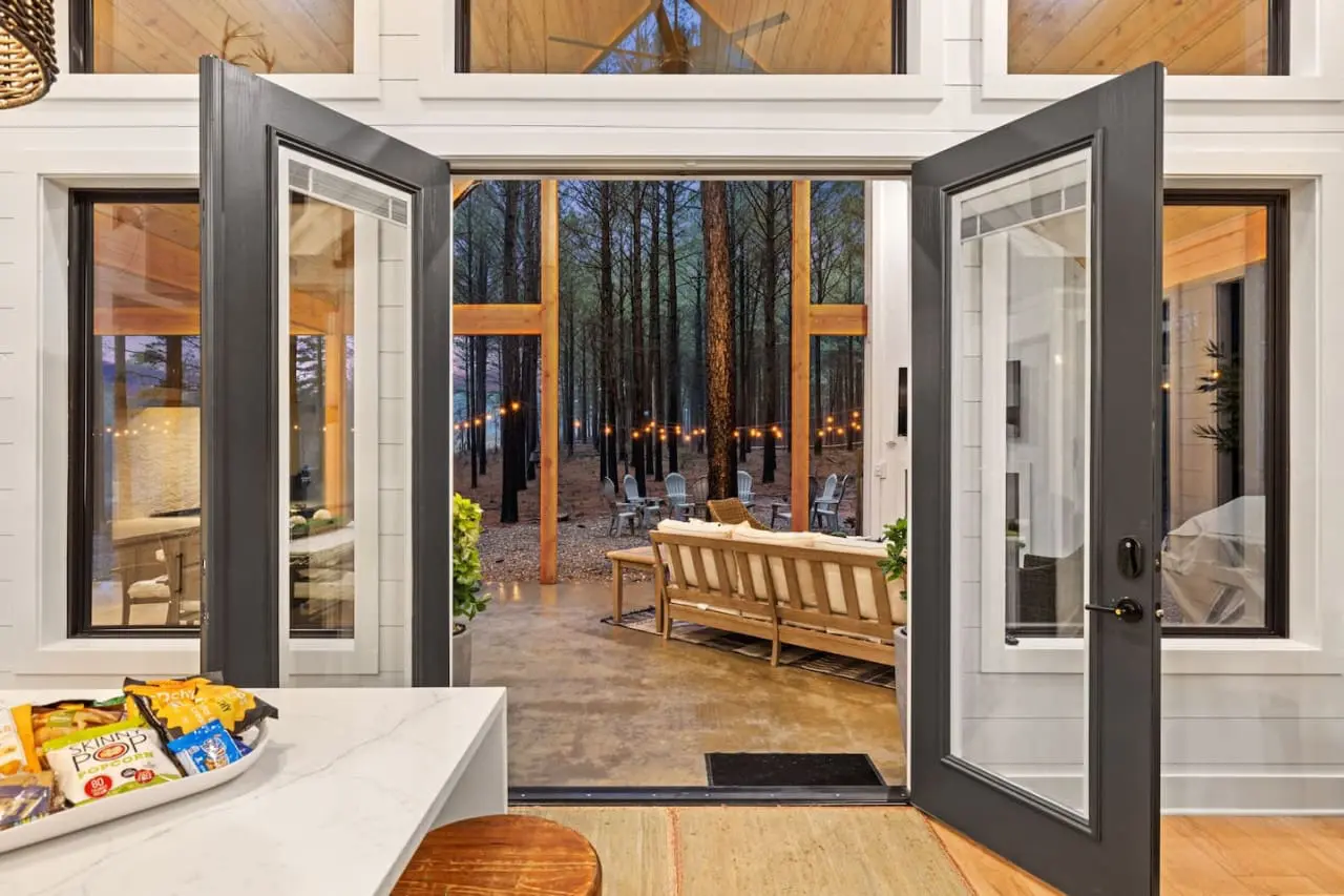 65934 246213 pEVWwDxco374u7ZrHfUxIp0 xb6kE29QtgIZ9MHvb M 65dd346c6de29.jpg