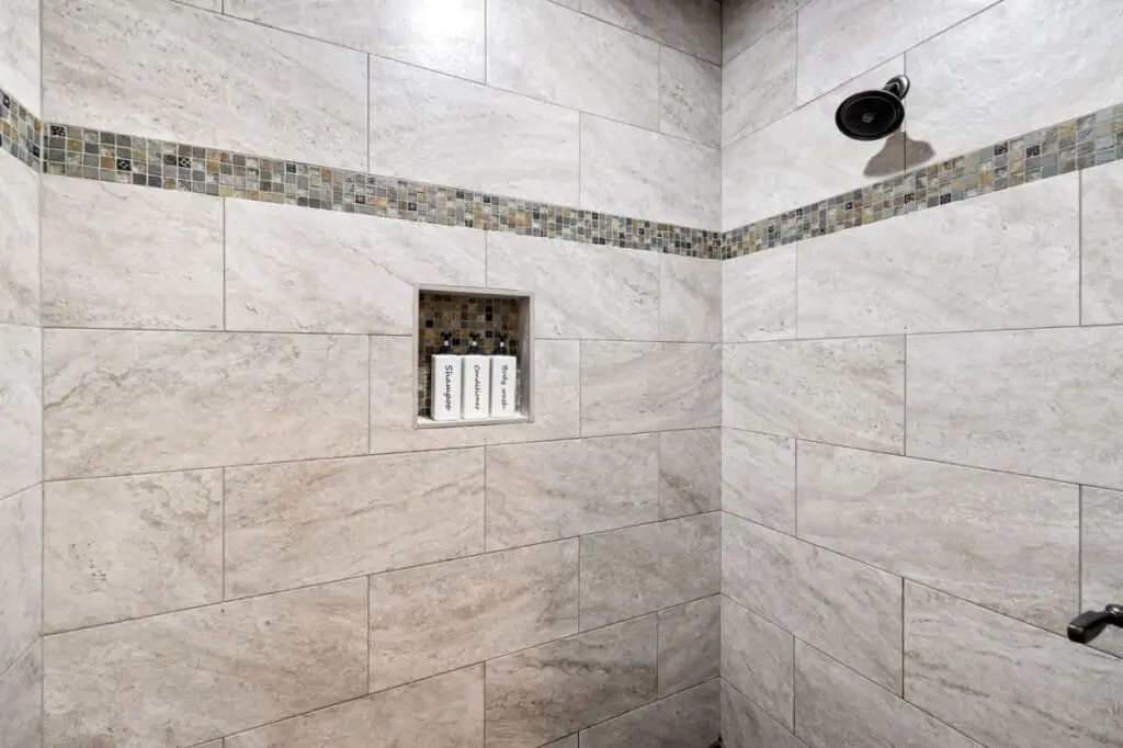 65934 277575 40C6WwmFRHVZeCebbW6F9Jqcl4LuQwXUp3NF0mHimKA 665ab225afde6.jpg