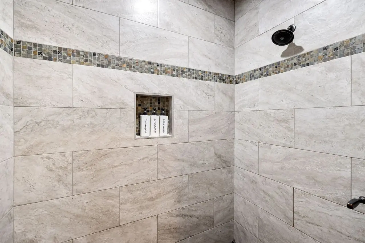 65934 277575 40C6WwmFRHVZeCebbW6F9Jqcl4LuQwXUp3NF0mHimKA 665ab225afde6.jpg