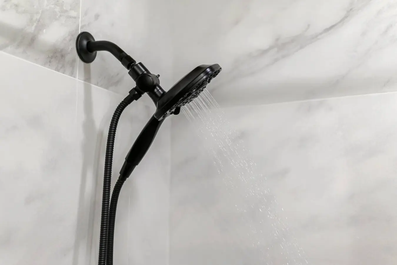 65934 445614 Oo9SdXyD30Hxe7amoSW6GqoIoc89 hwuA9aHXXCUVAk 68f970dccbef1.jpg