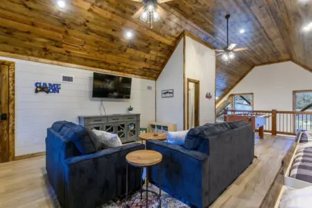 65934 445614 SCB3ceyqbFGBbAYJggpaVk4M60eUVabolD1c9LNazs0 68f9709a3e991.jpg