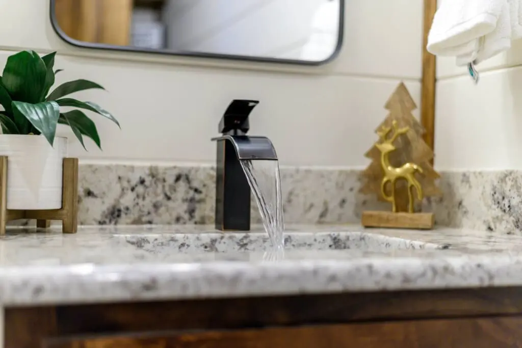 65934 445614 vCuAZfstV0q6wLH AwQiPCHUZbg5wcNcQW9vwGXxjTI 68f970e2e1ca2.jpg