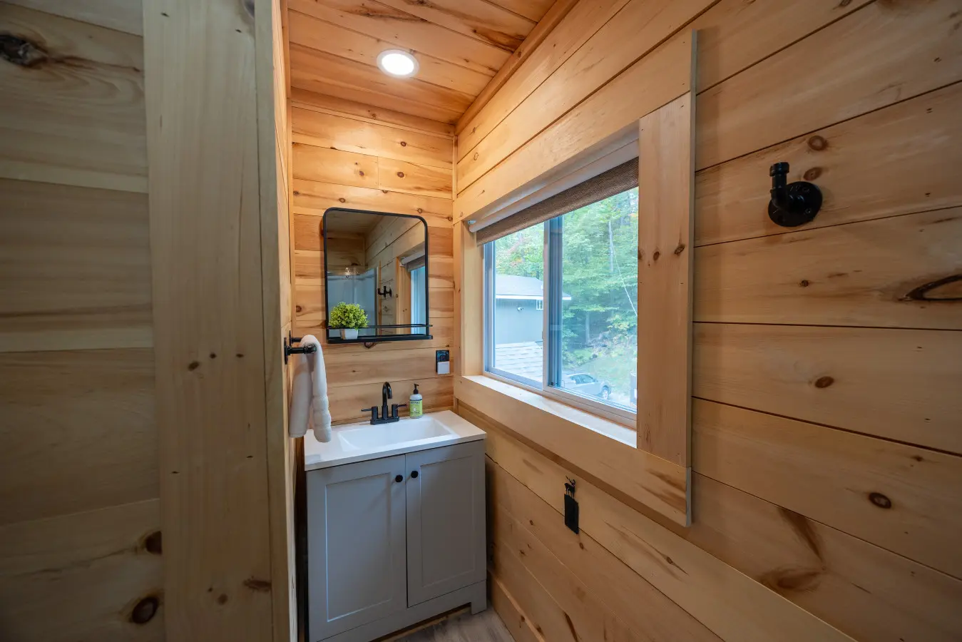 65934 174497 HR9ZbtLozjslGXANdyDe9QXzbAmdNk KIMRlHS JA7M 68edd03c7aa5f.jpg