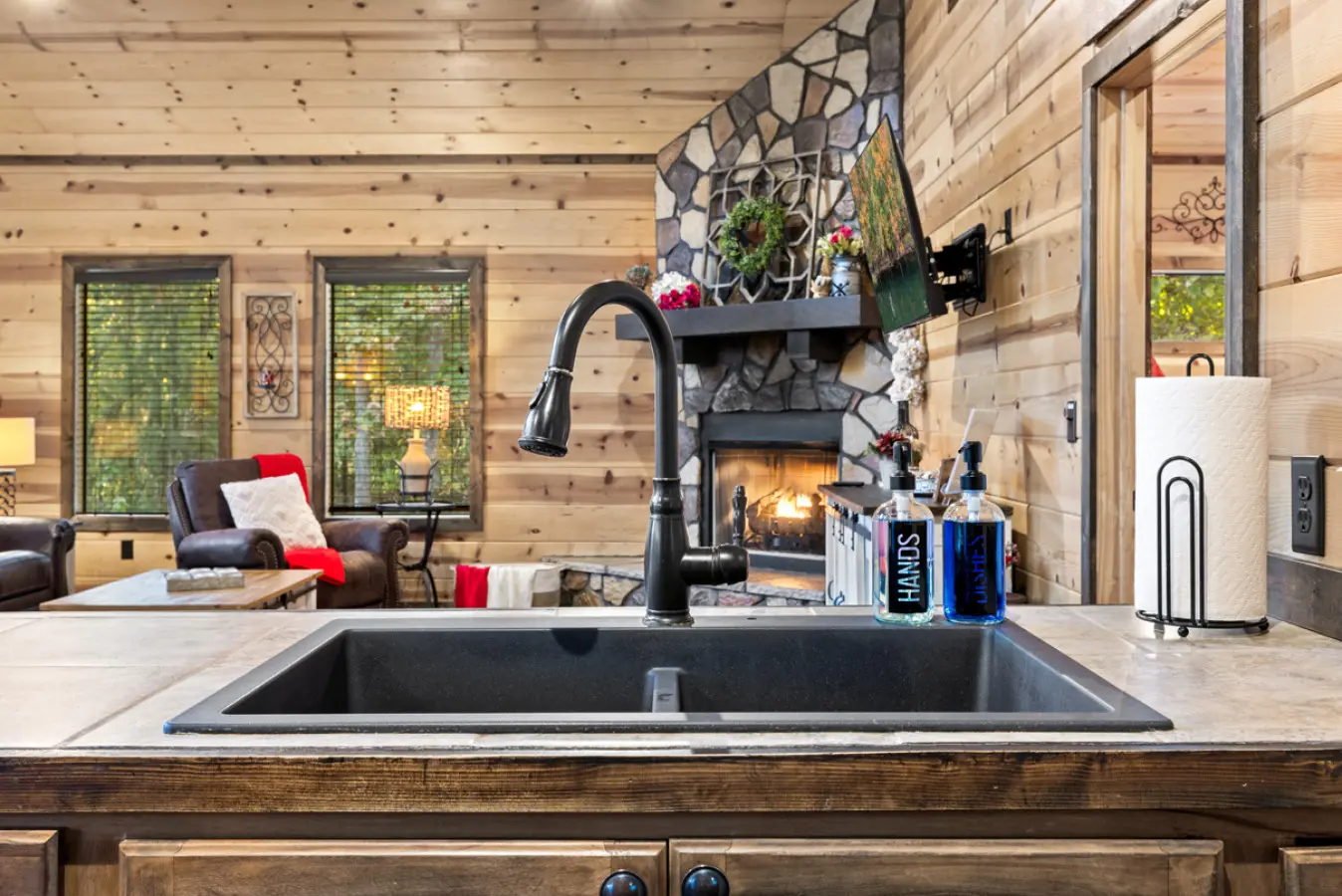 65934 174500 Eiao3JIffiqmzKNzK Qm0xgnU6xtVxIjk3raJxTJvfU 670aa813103b3.jpg