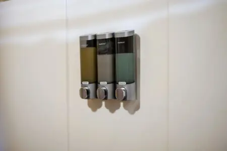 65934 237969 arA9lgt2CCy 3Tjy0IRVxMlbiE0ucf1AUdiUa3Y8Idc 65bd90d829e7c.jpg