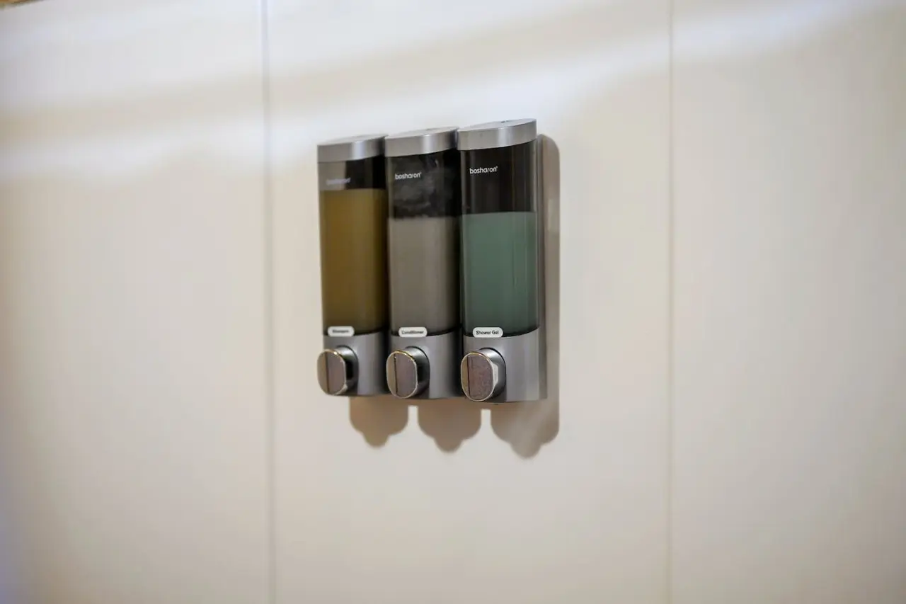 65934 237969 arA9lgt2CCy 3Tjy0IRVxMlbiE0ucf1AUdiUa3Y8Idc 65bd90d829e7c.jpg