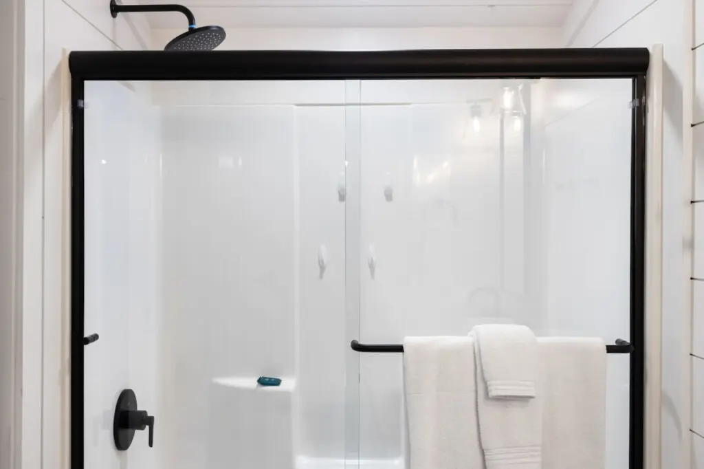 65934 246213 BbbcPTZsbfhux666s5RNi0nWe20SguoplFuOjSJjfdI 65dd344386a88.jpg