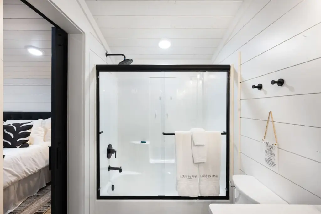 65934 246213 Nud34SenFBHiCoQh3llWRyaPanWVR1v9YjGqfqyWhjo 65dd344674cb6.jpg