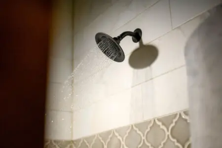 65934 298396 2ahm YE7uJw liweIstgXoYl yARFQ1 BkVG6JPtz3M 66b7e3b131a3f.jpg