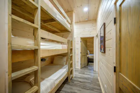 65934 310598 yKBQ2LAD7dx4Fe4yi6YlTynyp6DP4jAnyvoH 6FK S8 6828a9975f687.jpg