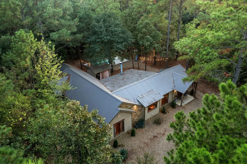 65934 331221 LyQv6bXWXcUh6oSneEakC2 50GqbaOQrd5EoRjQaFQs 68e55f82bf291.jpg