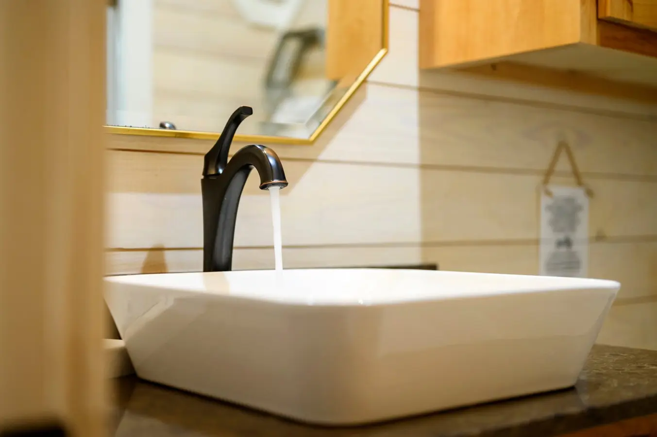 65934 344098 M29GyNh4l7z6id9Z3XRgvsm53iB yG4CxvYTkGrLjBo 6786b977ec22f.jpg