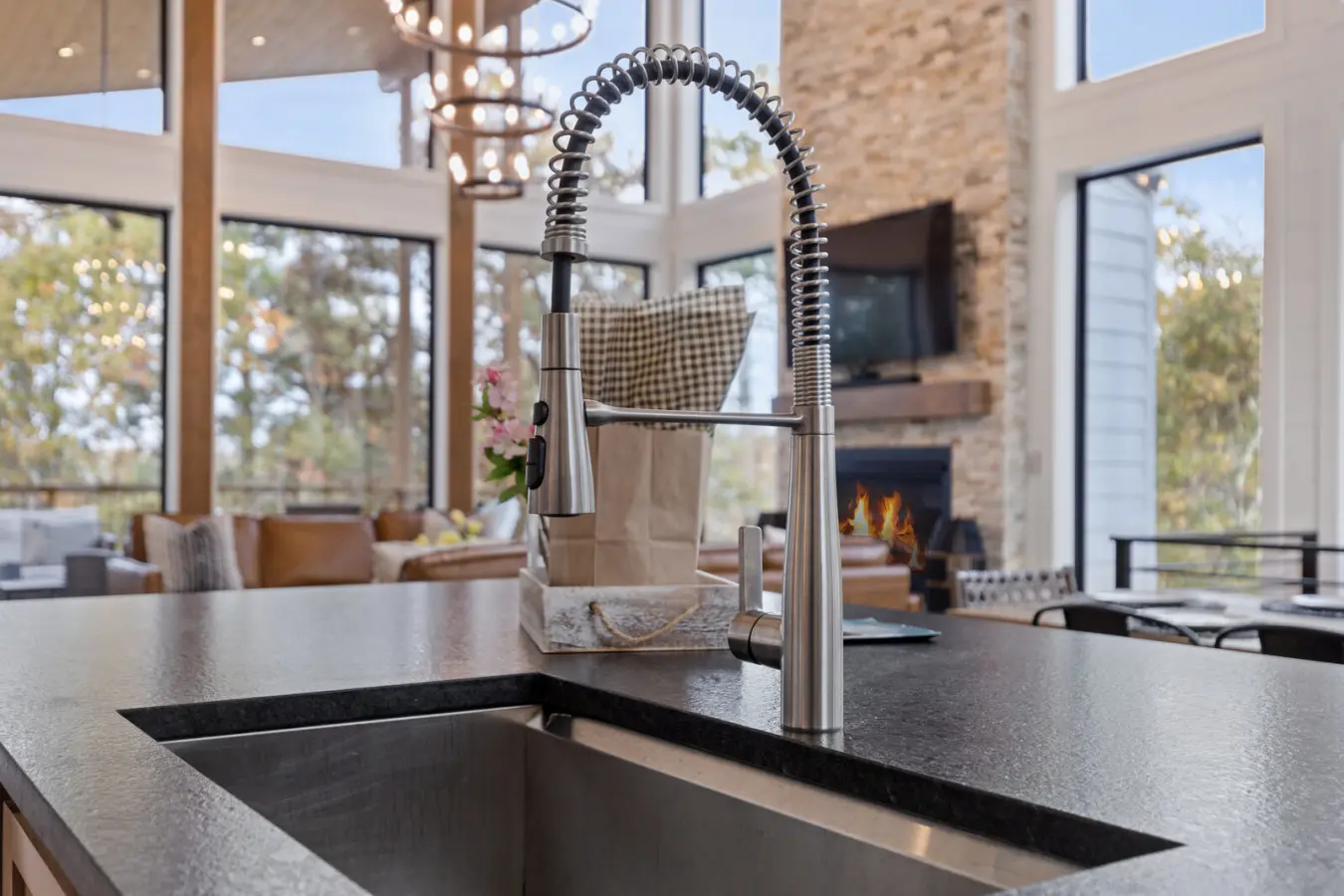 65934 350339 y1qkQA9KQ5sTQiHLvymLUjW X4XLq3gek87B 6wmnM 67883c6bc50a9.jpg