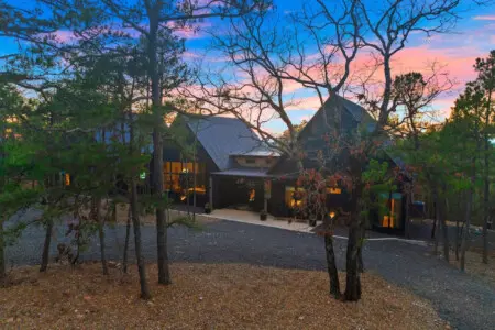 65934 368574 KbuQafFUb3DMa1oMOlNnMO4l9S6q29lh Lg TttC6ek 67ca3180a5672.jpg