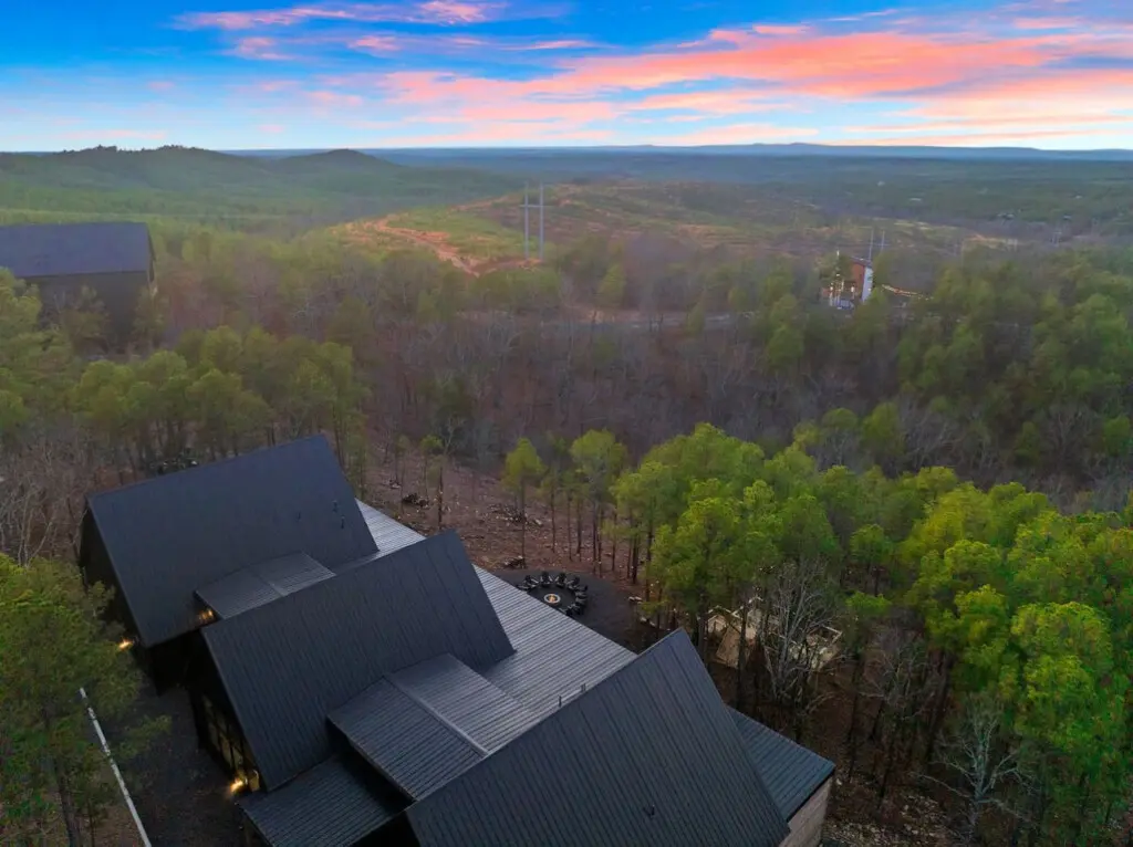 65934 368574 zvNCC85g l85rGYxSptTf18VctZoP qIDe4e1RLRguo 67ca317baab14.jpg