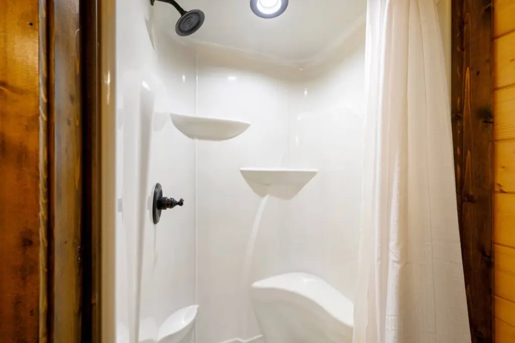 65934 390467 ndFtSt Eq87MnIo6il3 53Vc oq2hGL5TEZnmOuaJZk 6822bbe3447c9.jpg