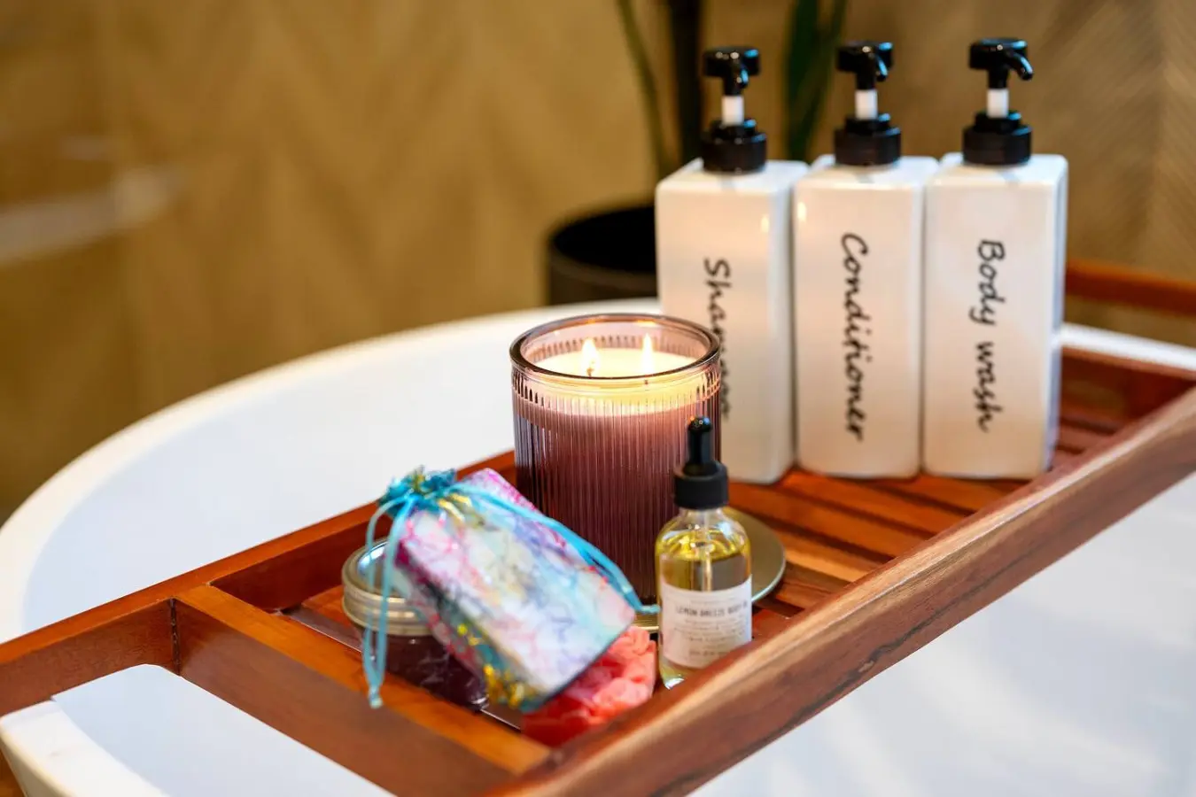 65934 390576 Cl7n9aAjAEJUH9 u k6kpZX dgviGdIwaUj6mqAcIJM 6822efa9a1023.jpg