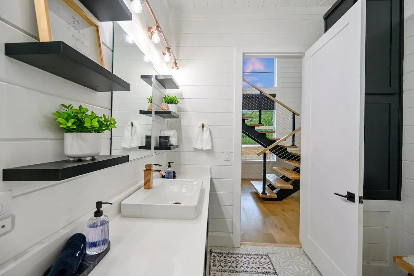 65934 393676 iJ gl lbyaa i3u401Ik4bNToxLxXEii7tyWe8tSrg 682d09dba8097.jpg