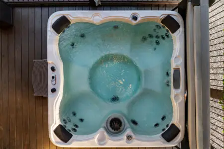 65934 445614 ZkuavHCyhLMf1yJVJ6 ReaH0MaPfxKbJwm JgHUWbII 6912d38e9d776.jpg