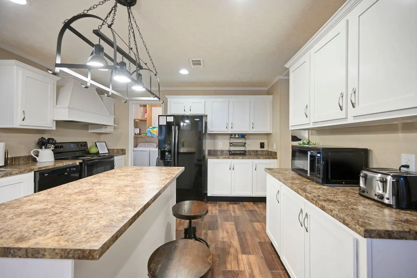 65934 448814 NUrLv4B4L85vJR TF6zRekMk6znh7jJeiE77KoRW2rk 6907a397f3faf.jpg