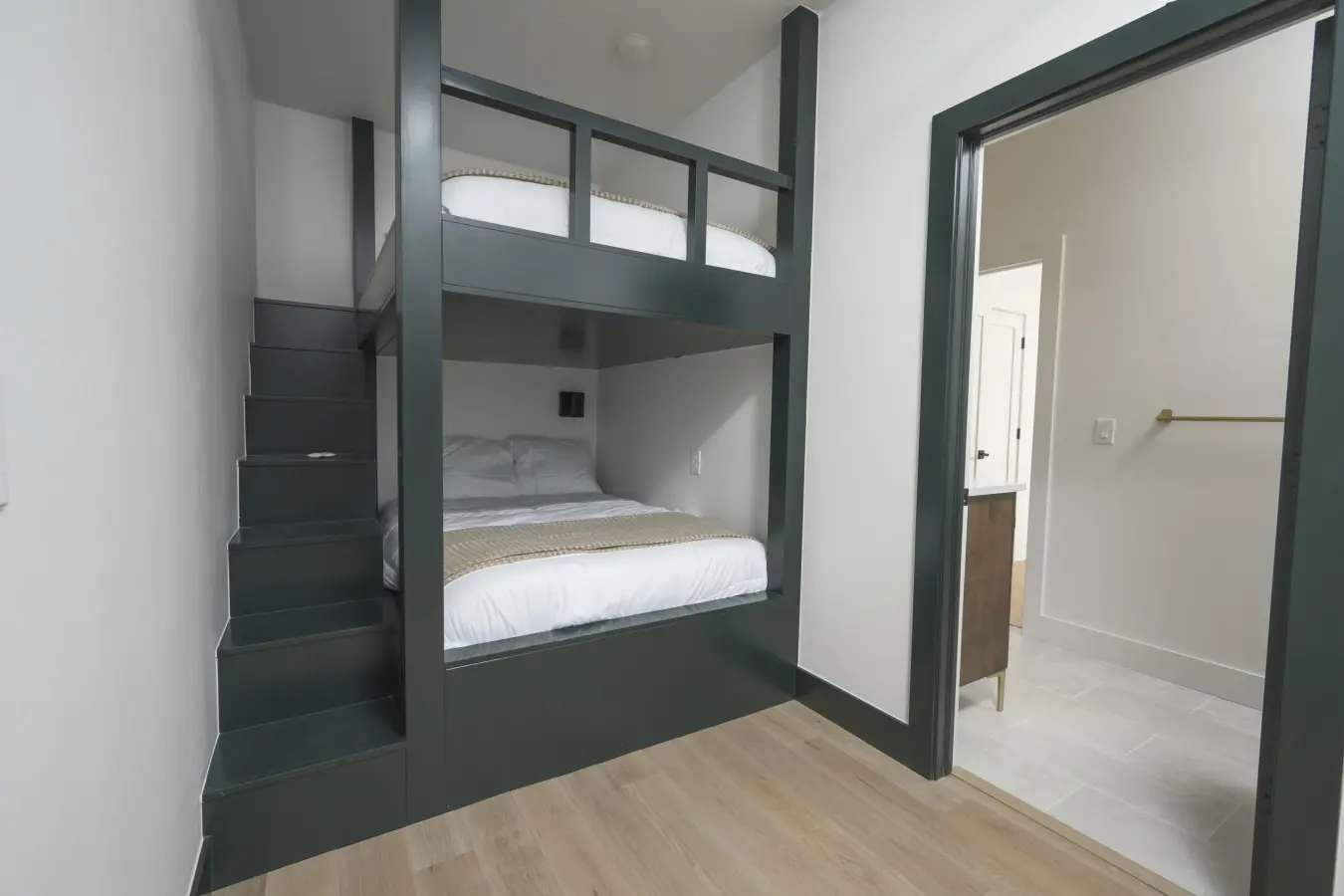 65934 457761 gMZ7l0Lb0l0Q QA B8jVT1csww7lFkoiRJRM5eD0N I 6925dc4bbec79.jpg