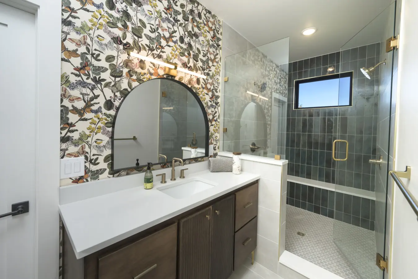 65934 457761 u4y0IN8 3X ddTHORXQqJbu5Uq EIYB 6dI3Z8wntI 6925d5943bd84.jpg