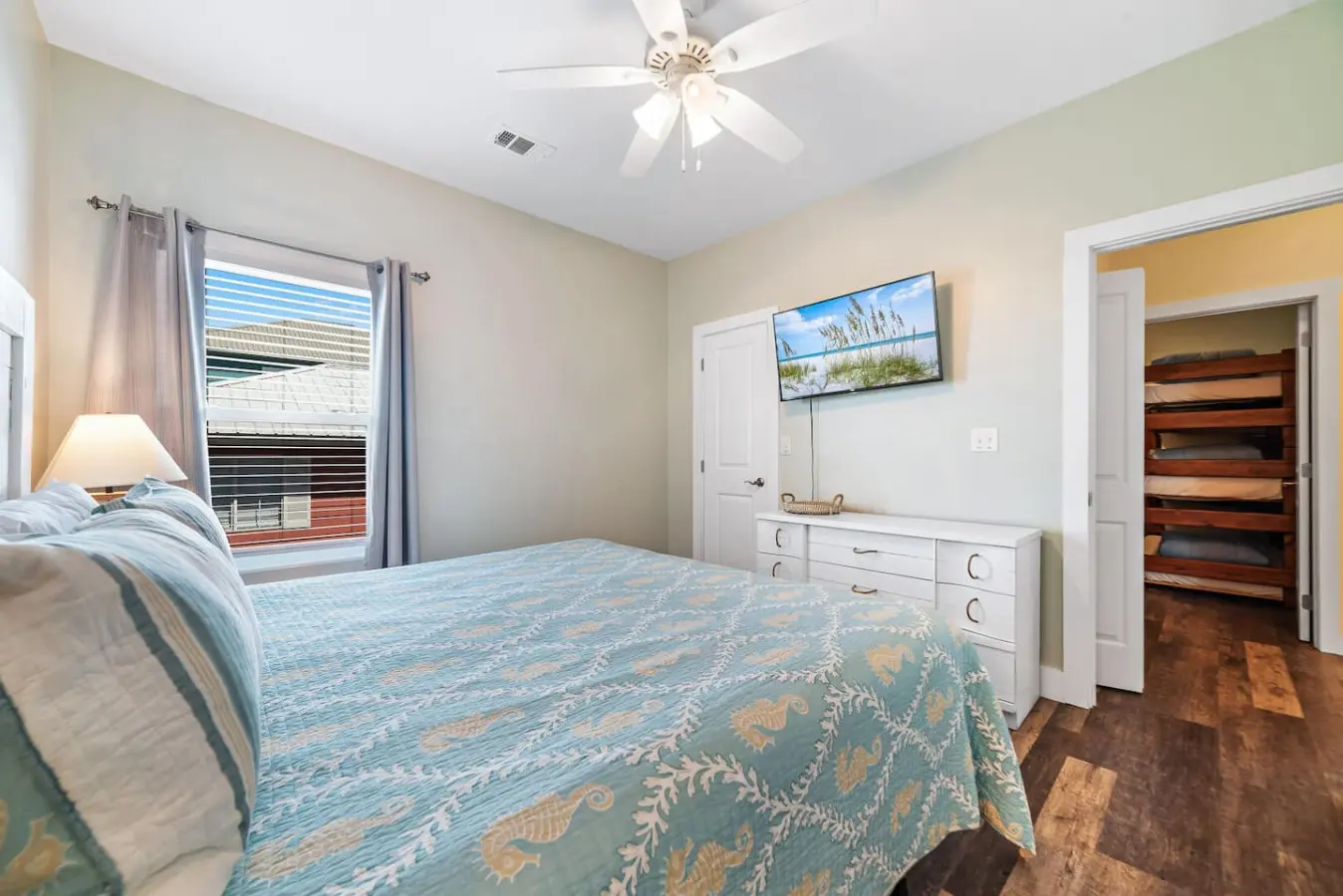 65934 461818 rS9UJcSwC92IOVyZW ZHxrxzGq2hjU5FoAJETLXkEjg 693228a444d1e.jpg