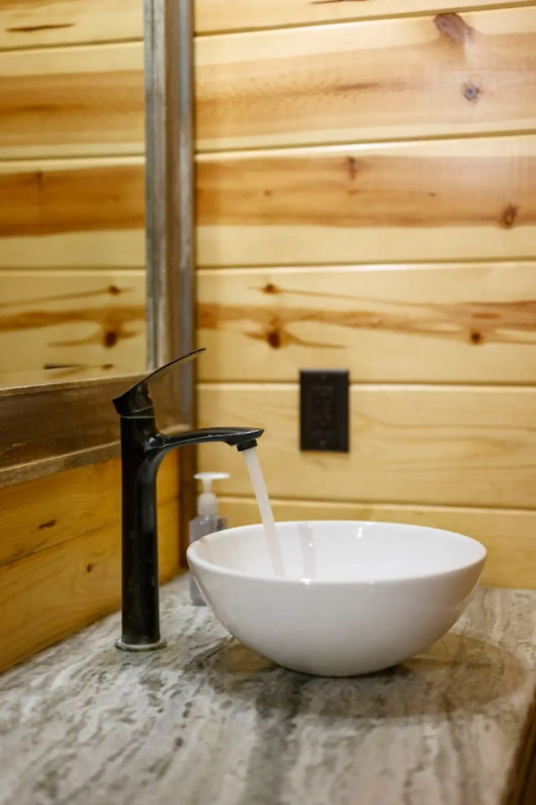 65934 484937 ahdpWRDwf3wNNG7FXJqx3Hy EH kQe NfZsl4biydzQ 6986ec4706adf.jpg