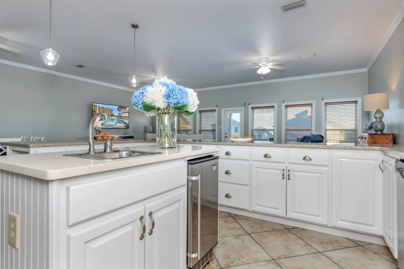 65934 461606 5sJpgzdsyiCOP43Z 51AWJdpaED5wsVnhkdTjxEPRQM 6931b22666f14.jpg