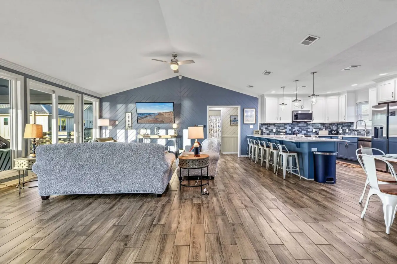 65934 487472 pL6yifnQJTLWkBJ nt07pQCmq MEmbflq4s4xDr02OY 698f58f7a8ecb.jpg