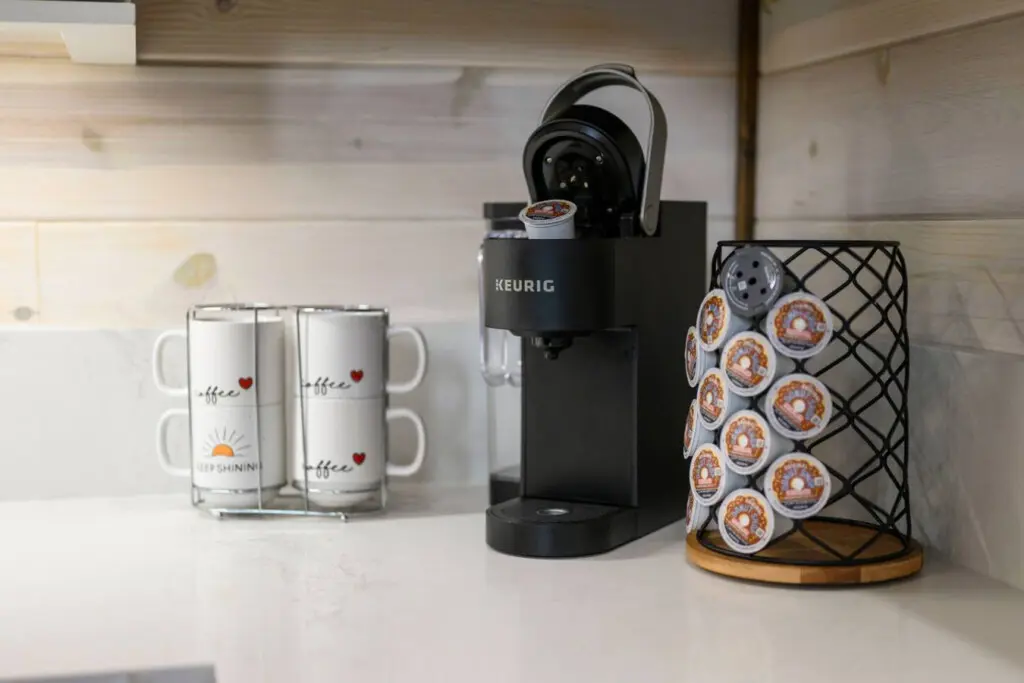 65934 490765 1F 1G8PguTqC6d7Isso0jX549IAo3tvXok4zTW45gzM 699cbe57253ad.jpg