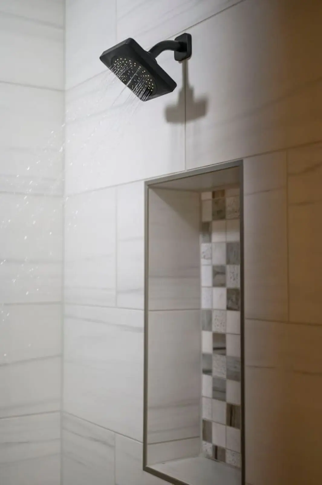 65934 490765 A2Ho8K6jrTYdJP7kIjHaota27a0NLcmX 2WTJ7jp4dg 699cbe3e64793.jpg