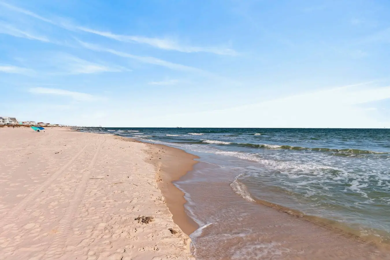 Endless sand, endless sky, and that perfect stretch of beach all to yourself—this is what beachfront living is all about.