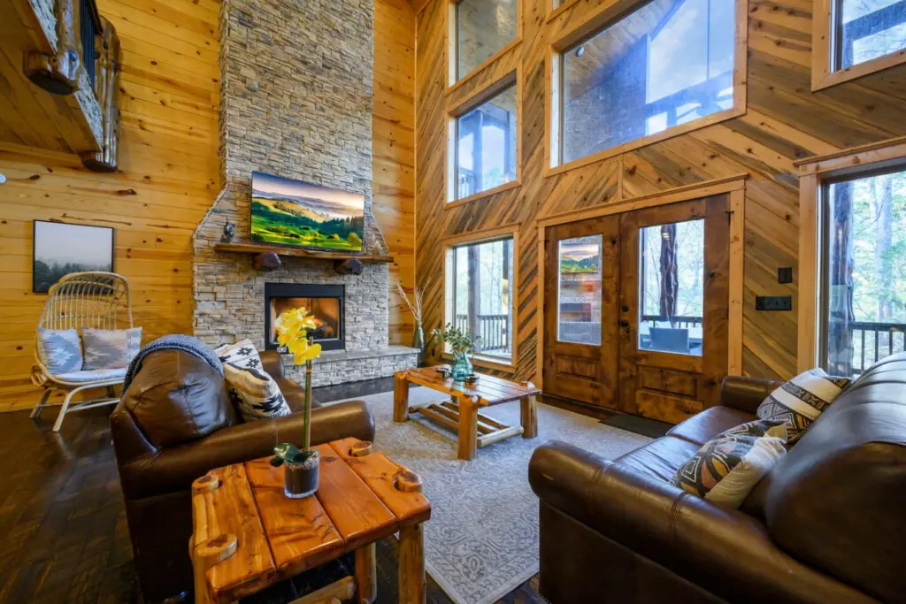 Kick back and unwind in Treetop’s cozy living room