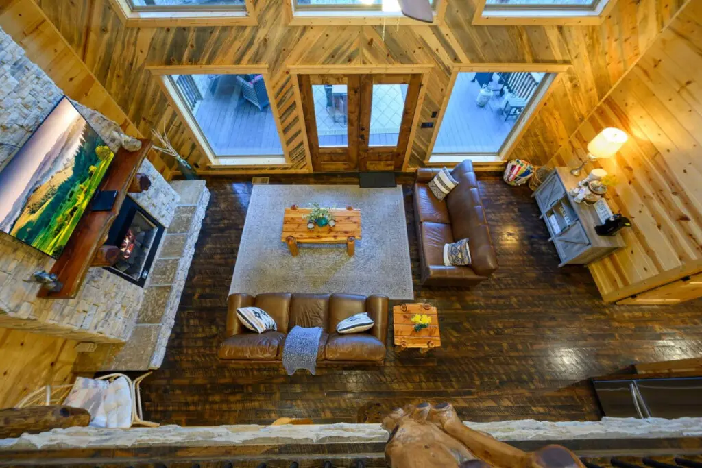 Living room goals: comfort, style, and peace at Treetop