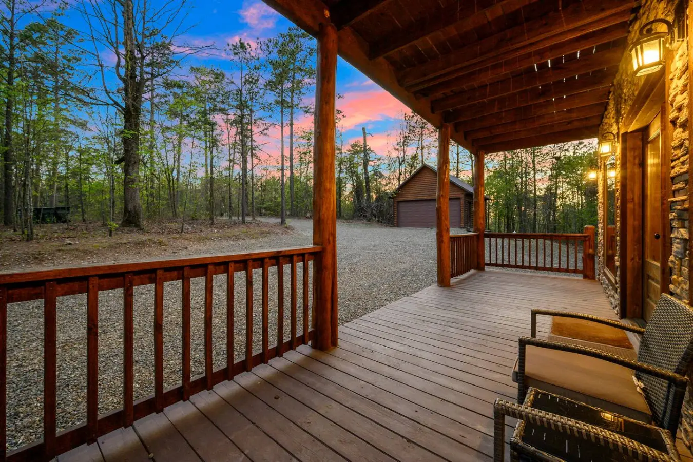 Cozy cabin, happy heart