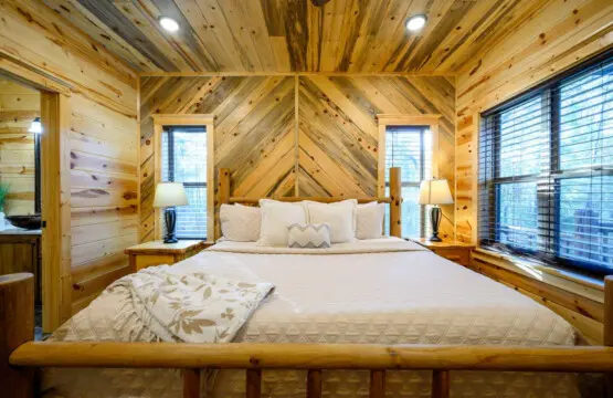 Drift into comfort in Treetop’s cozy bedrooms