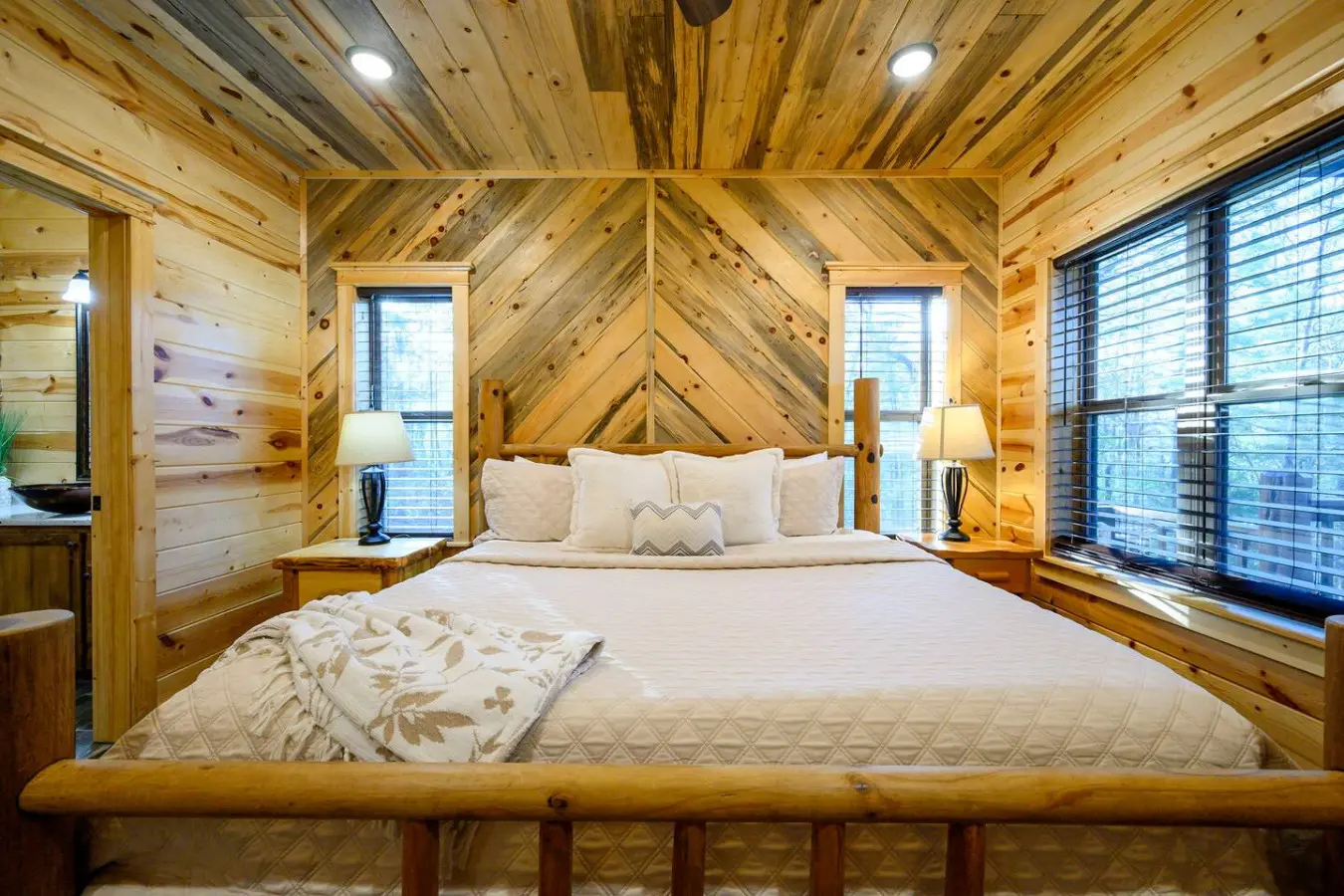 Drift into comfort in Treetop’s cozy bedrooms