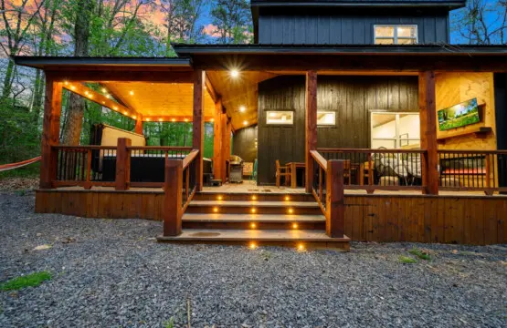 Comfortable bunks provide a fun sleeping space for the younger guests.