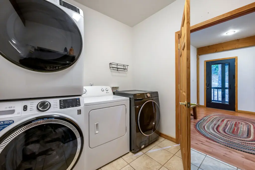 65934 514190 gn xRt1OURSAvl TX3JXNqZhoRQWenf Qq1KR9clcZc 69f12e40ae91a.jpg