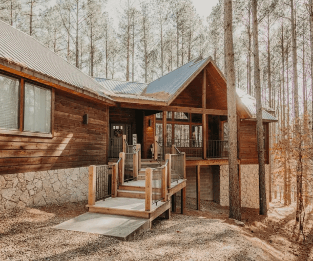 A Holiday Getaway to Remember in Broken Bow