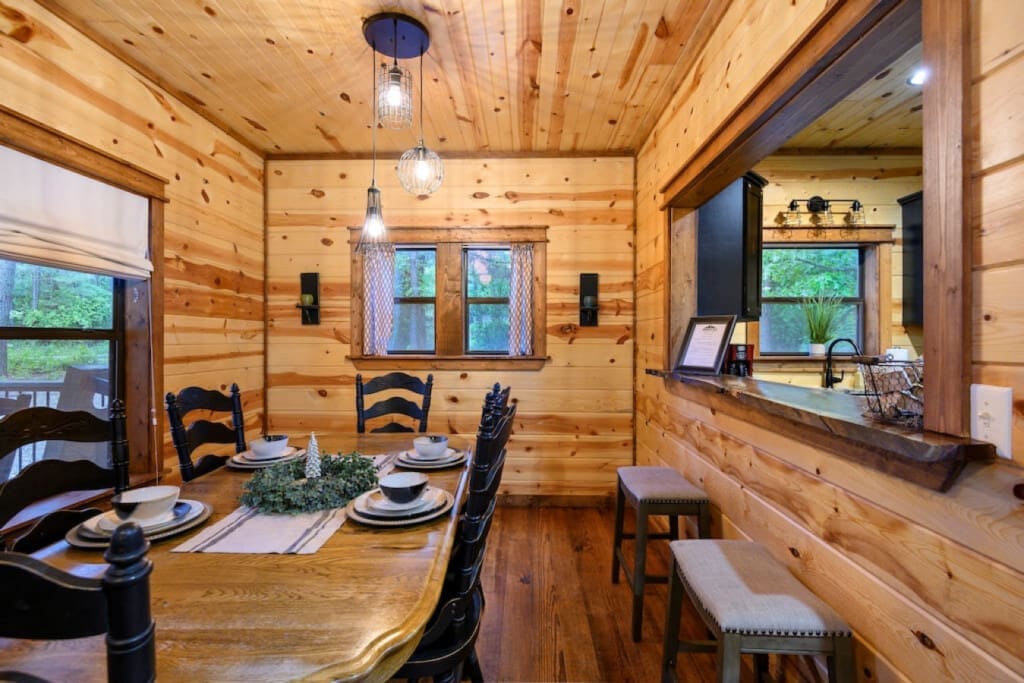 Dine like royalty, surrounded by nature's majesty.