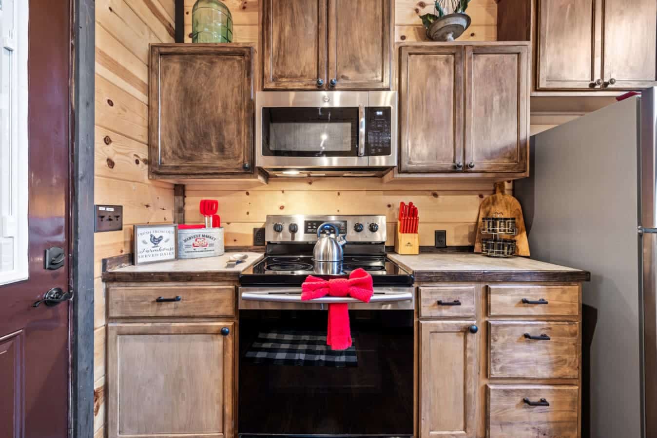 Turning up the heat for family feasts and cozy dinners!