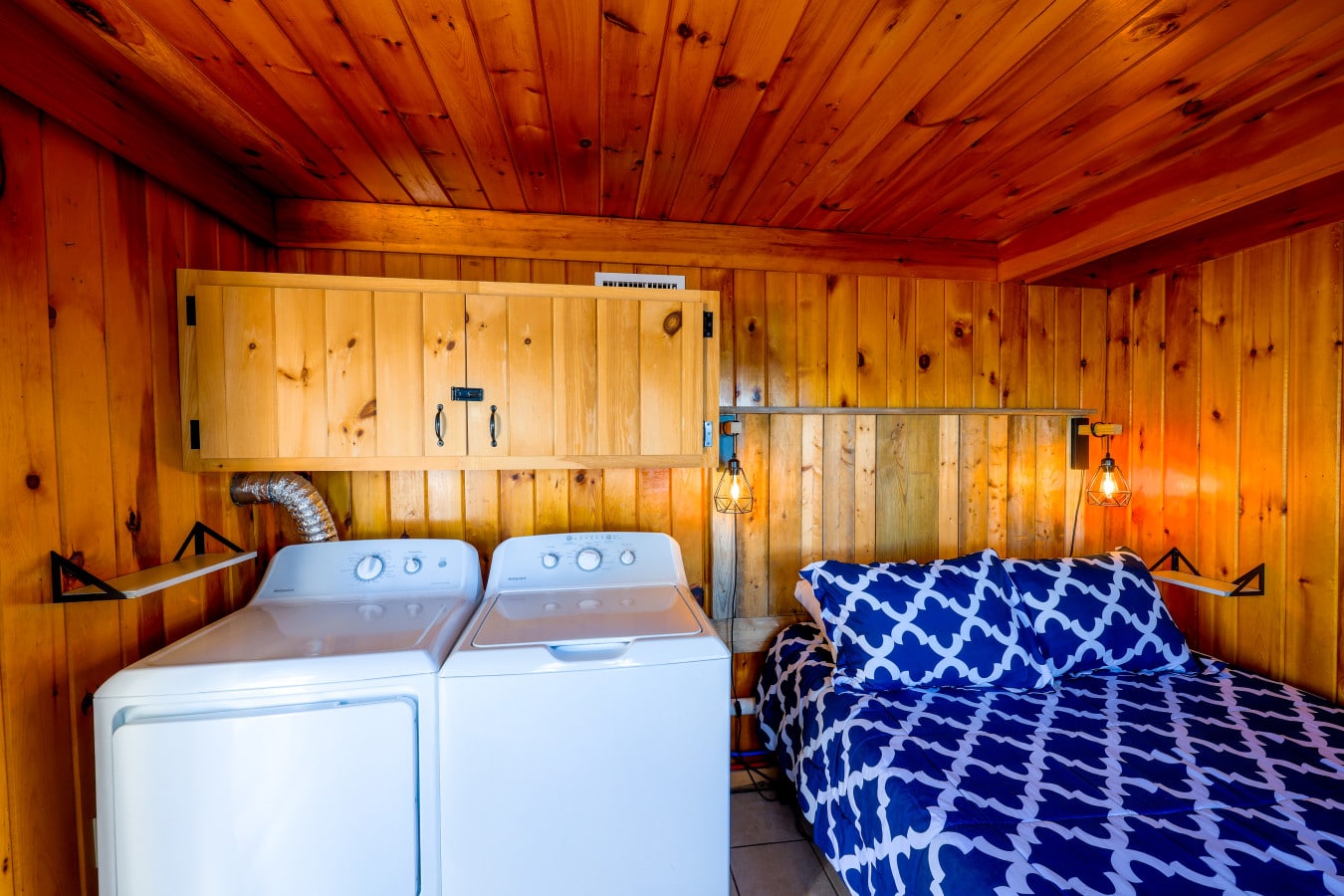 Practical meets personality in a space that keeps the rustic spirit alive.