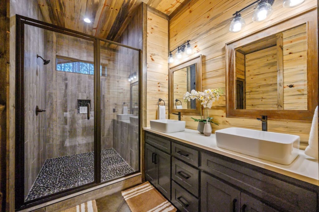 Luxuriate in one of the king bedroom with ensuite bathrooms boasting a double vanity and a generously sized, contemporary shower.