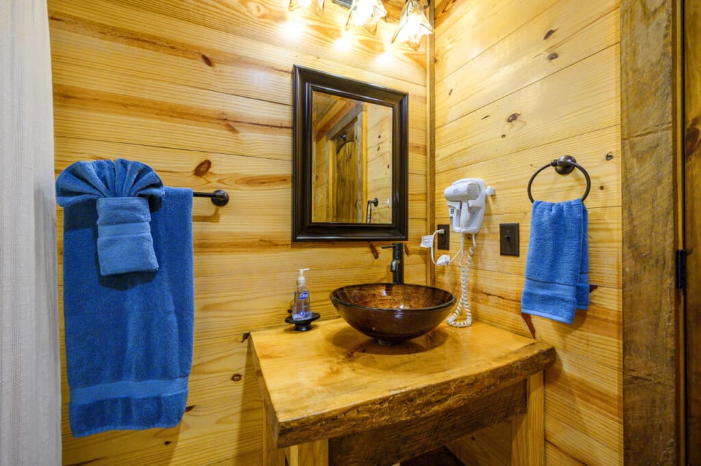 Where cleanliness meets sophistication.