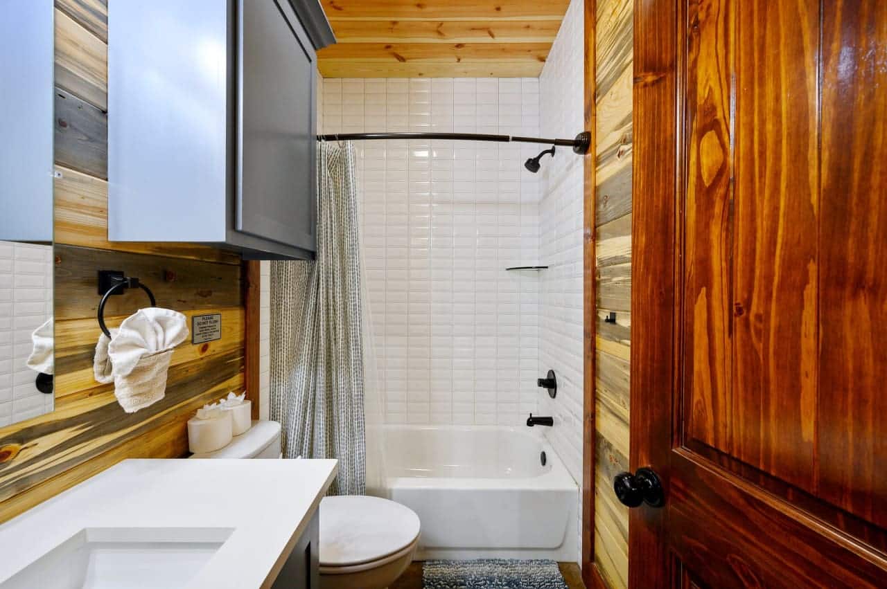 Unwind in the wild: Our cabin washroom is your sanctuary.